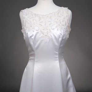 Gorgeous Sleeveless Wedding Dress